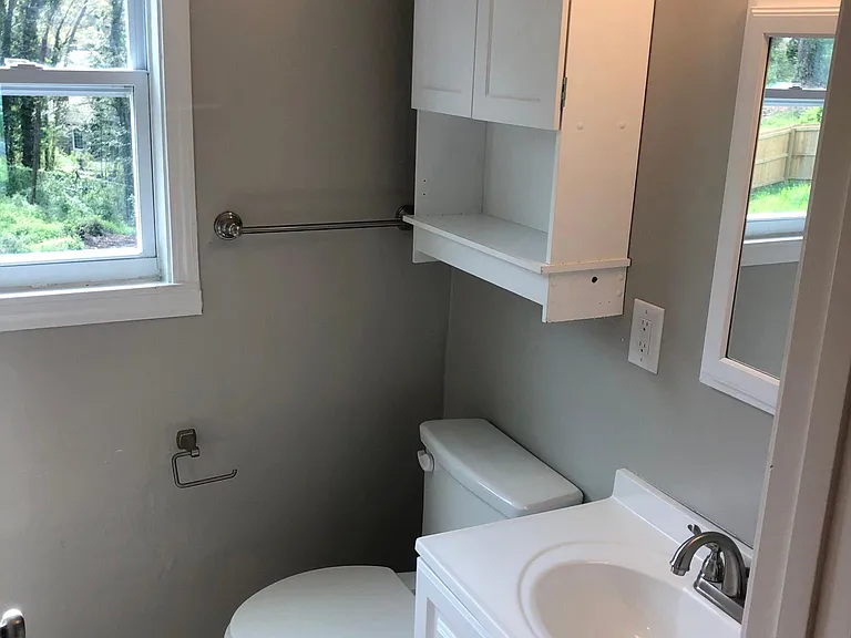 897 Margaret Pl NW — Photo 8