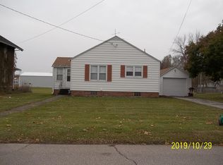 821 12th Ave, Manson, IA 50563