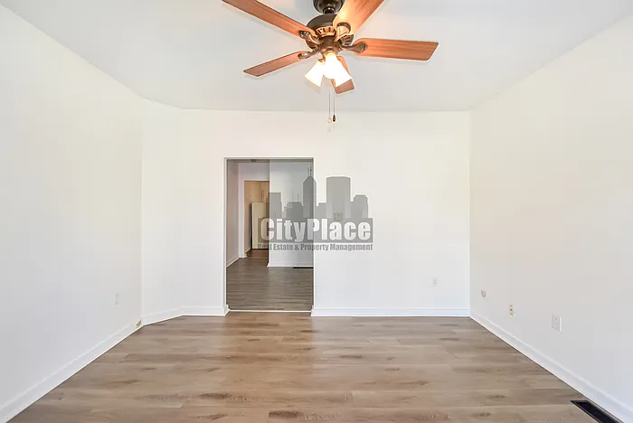 2103 Ringgold Ave — Photo 3