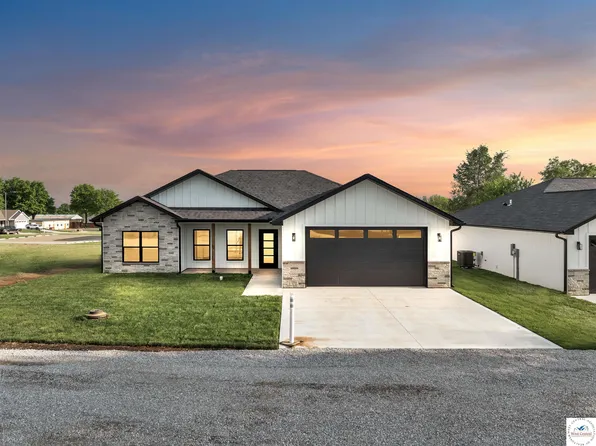 3010 Aaron Ave, Sedalia, MO 65301