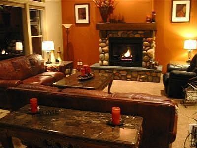 5th image of 1359 Eastwood Way