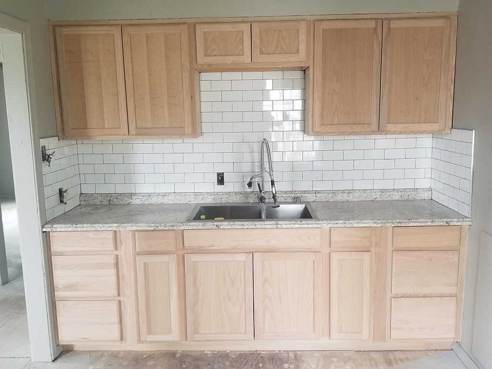 2nd image of 1605 NW 17th Ave