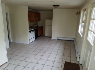 39 Main St #A, North Grosvenordale, CT 06255