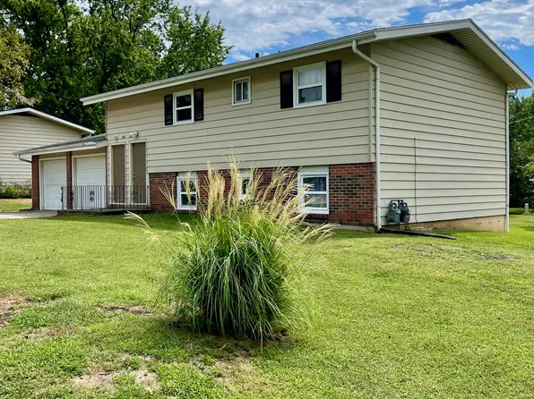1619-21 W 25th St, Lawrence, KS 66046