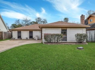 16211 La Avenida Dr, Houston, TX 77062