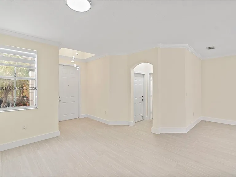 11476 NW 77th Ln — Photo 15