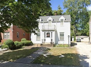1916 Powell Ave, Cleveland Heights, OH