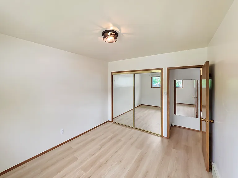 612 56th Ave SW — Photo 18