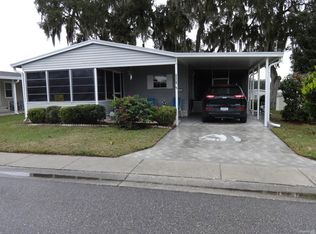 6215 Forest Lake Dr, Zephyrhills, FL 33540