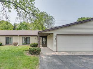 907 Jacobsen Rd #F-1, Neenah, WI 54956