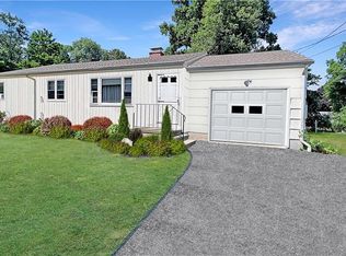 136 Old Hawleyville Rd, Bethel, CT 06801