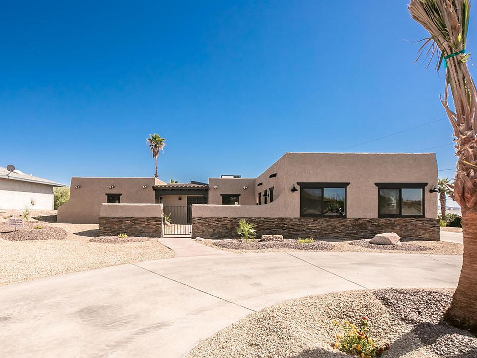 1st image of 111 Acoma Blvd S