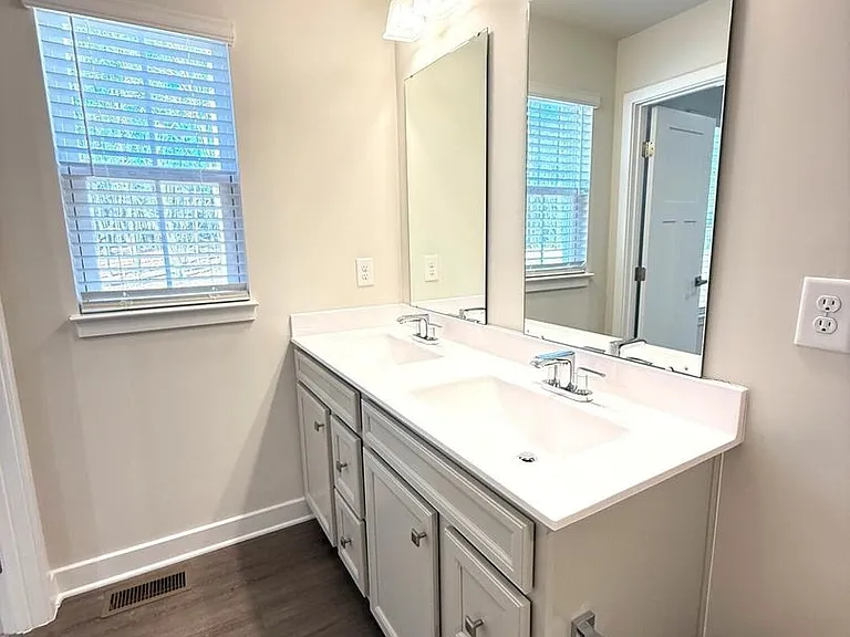 1362 Chowan Ave — Photo 21