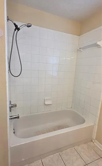2546 Siena Way — Photo 44