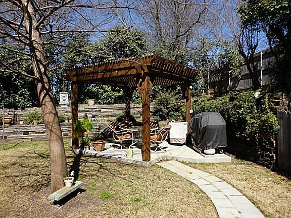 2nd image of 3108 Wildflower Ct