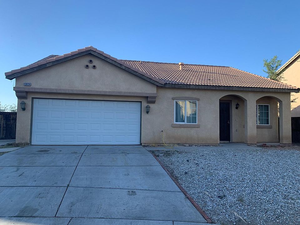 1st image of 13926 Gale Dr