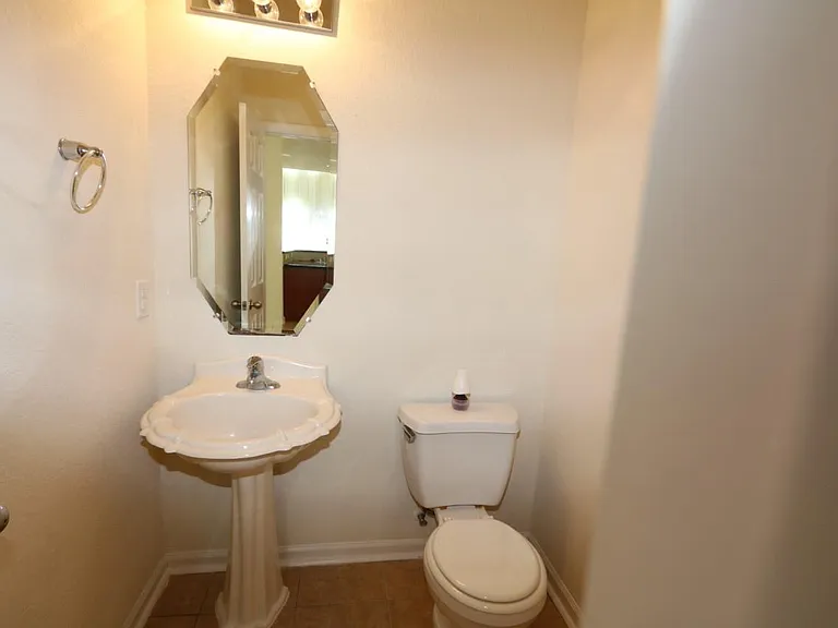 7555 Autumn Sun Dr — Photo 8