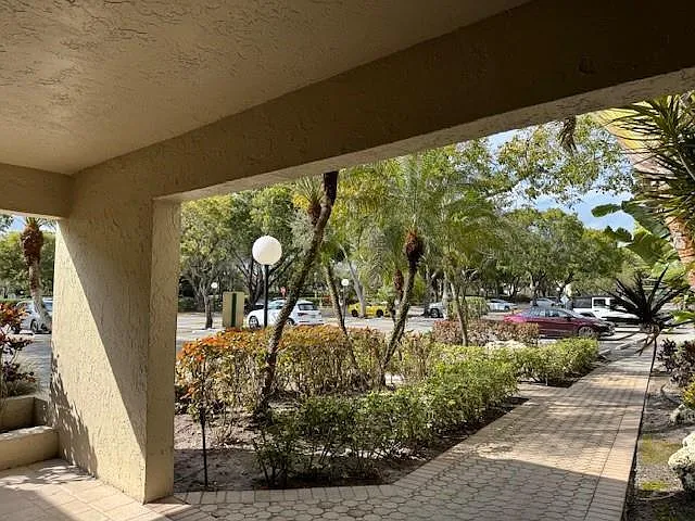 2900 NW 42nd Ave #A104 — Photo 22