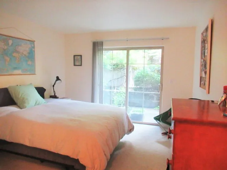 700 E Denny Way #202 — Photo 7