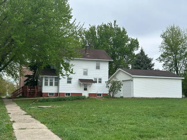 307 S Berwick St, Schaller, IA 51053