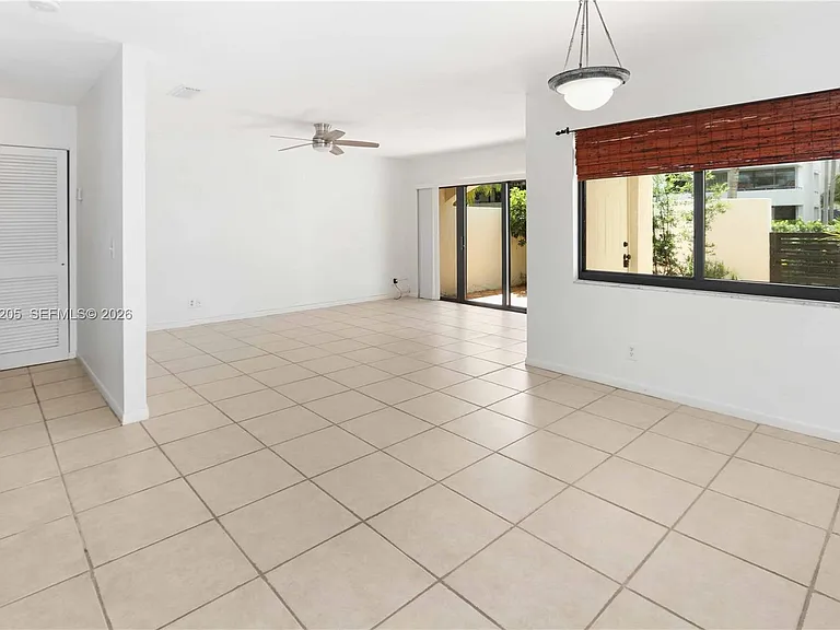 21208 Harbor Way #13713 — Photo 13