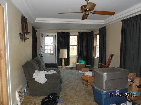 4th image of 3100 Hayes St NE