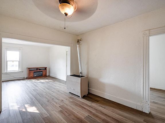 5th image of 509 5th AVENUE S S #511, 513