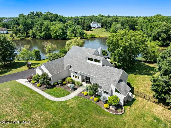 31 Highland Ridge Road, Manalapan, NJ 07726
