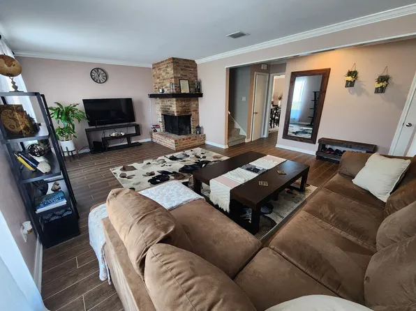 10141 Saratoga Dr, Shreveport, LA 71115