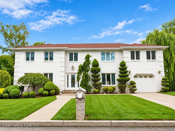 131 Keating St, Staten Island, NY 10309