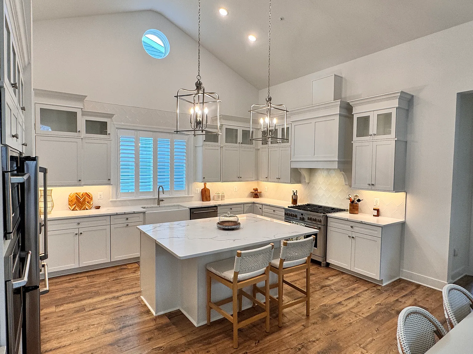 4 bed, 4.5 bath, 3225 sqft, $4,100 — Photo 2