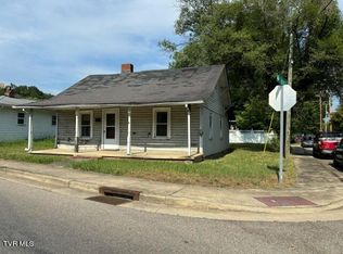 1102 Gibson Mill Rd, Kingsport, TN 37660