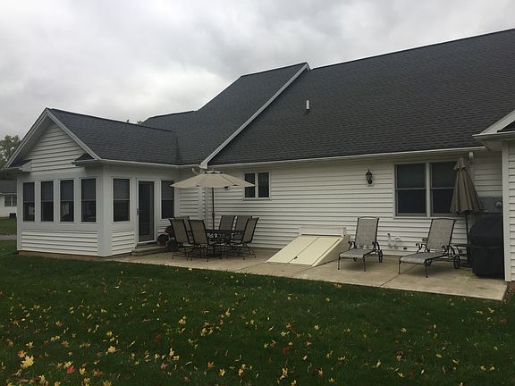 3rd image of 544 Hedgegate North Ct