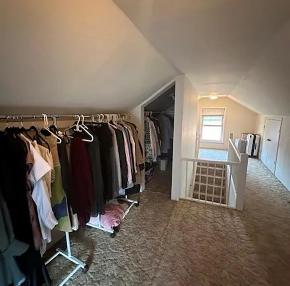 926 Thompson Blvd — Photo 13