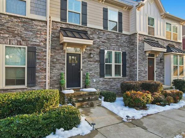 38 Itasca Dr, Greenville, SC 29609