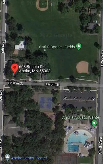 Satellite view of your location to the two parks and water park