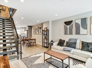 2245 Titan St, Philadelphia, PA 19146