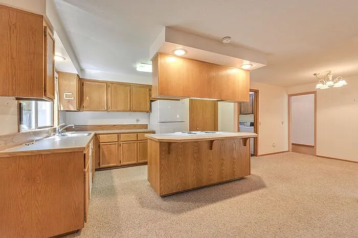 6540 SW 204th Pl — Photo 10