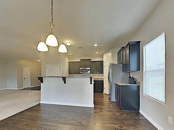 3rd image of 144 Kendrick Farm Dr