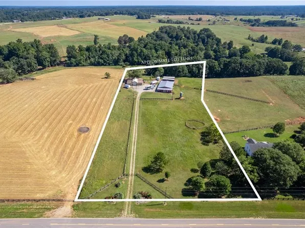 3482 Chandler Rd #1, Good Hope, GA 30641