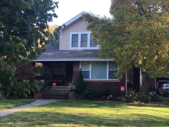 3rd image of 4665 S Hills Dr