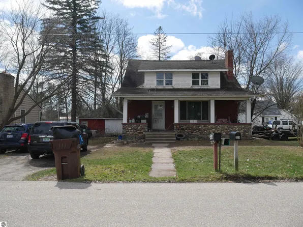 209 Main St, Sterling, MI 48659