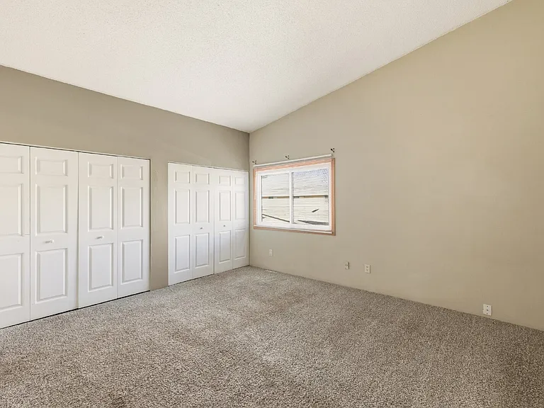 234 W Rockrimmon Blvd #D — Photo 12