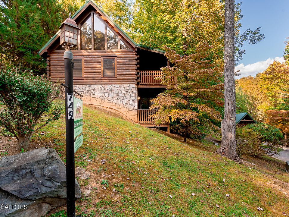 洋書 Mountain Houses 6247 Lower Mountain Rd, New Hope, PA 18938 | Zillow