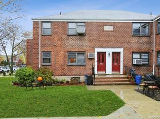 166-16 17th Rd #3-92, Queens, NY 11357
