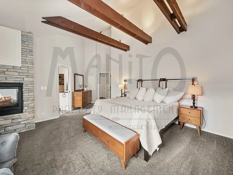 115 E Meadowlane Rd — Photo 15