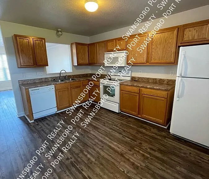 206 Bridgewood Dr — Photo 5