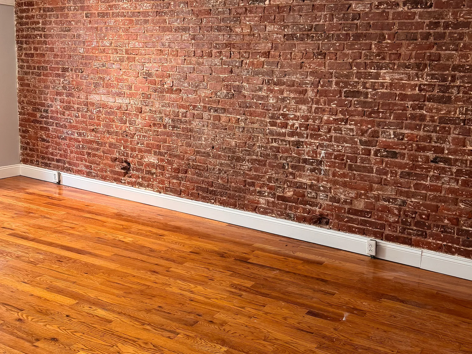 1 bed, $1,498 — Photo 3
