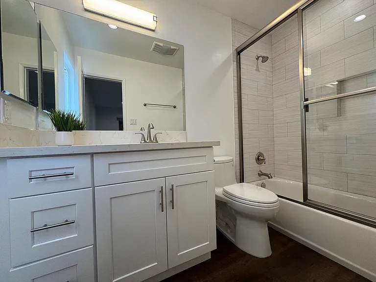 1231 S Bedford St #3A — Photo 9