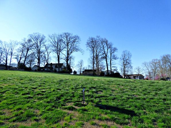 Golf Course Dandridge TN Real Estate 7 Homes For Sale Zillow